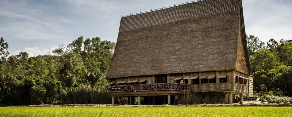 Bai San Ho - Ba Hai Restaurant Exterior 