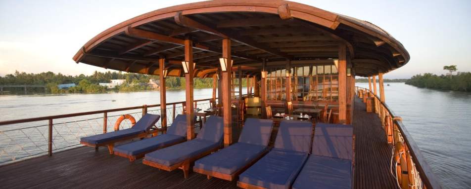 Sunbathing deck - Bassac Boat 