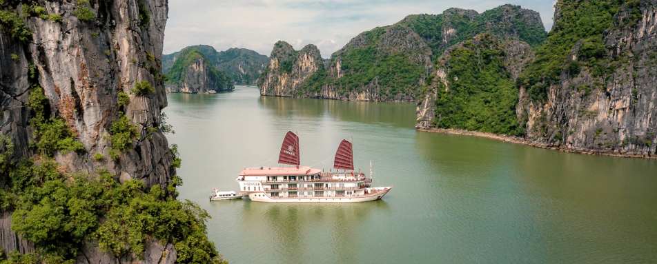 Halong Ginger Boat  