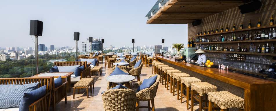 Rooftop Bar - Hotel Des Arts Saigon