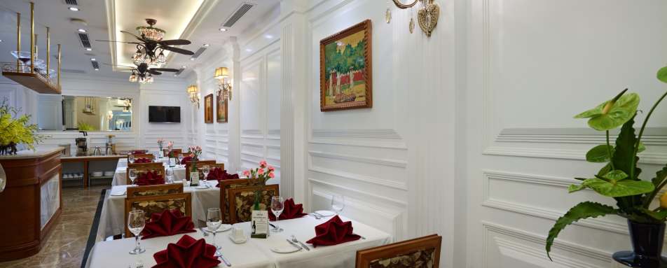 La Cour Restaurant - Silk Path Boutique Hotel 