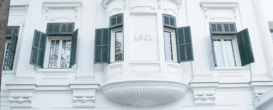 Hotel façade - Sofitel Metropole