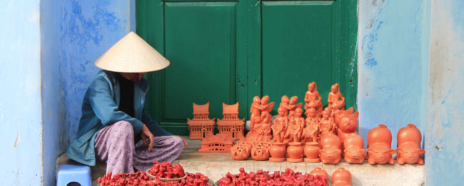 Street Seller - Highlights of Central Vietnam