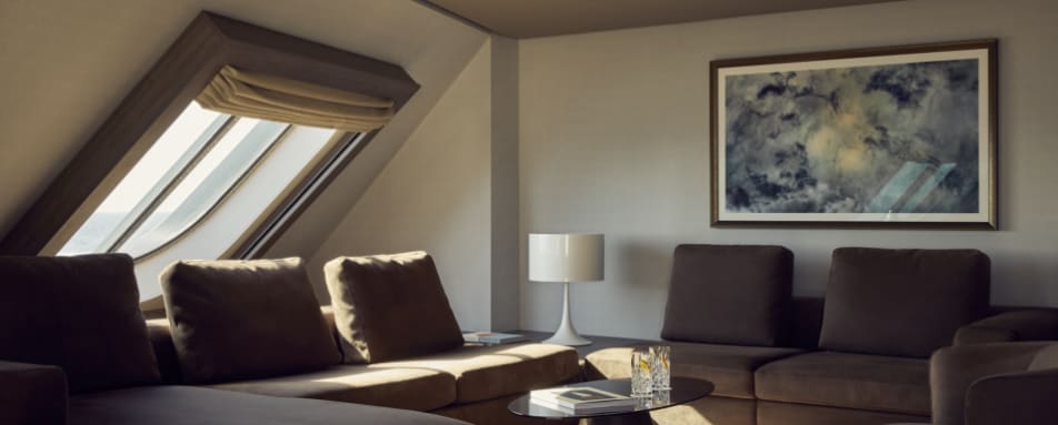 Retreat Residence Lounge 