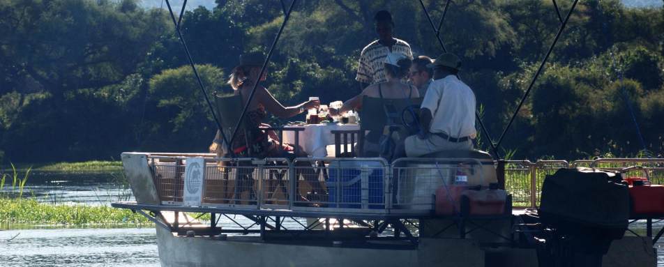 Picnic - Chiawa Camp