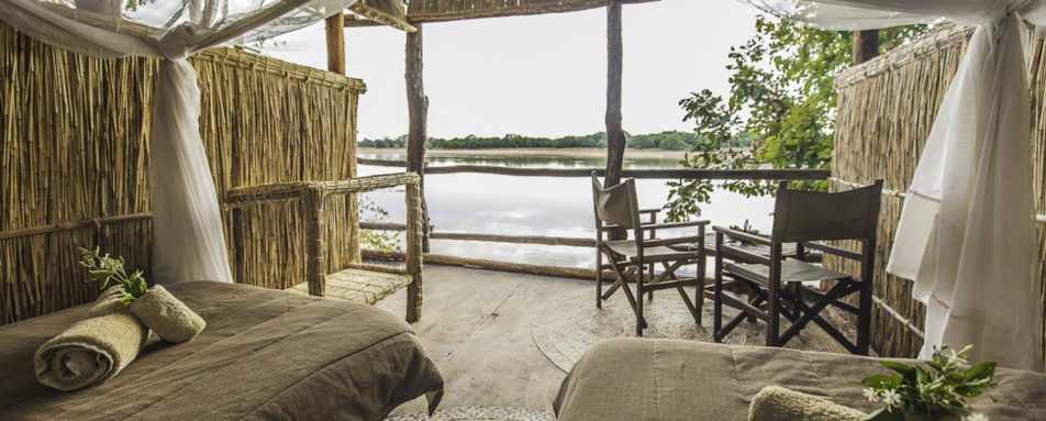 Bush chalet - Island Bush Camp