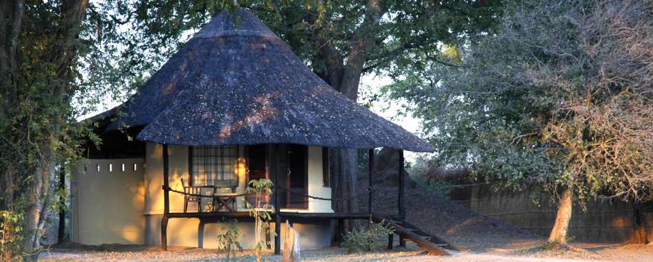 Cottages - Nsefu Camp