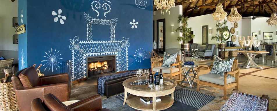 Island Lodge lounge - Royal Chundu