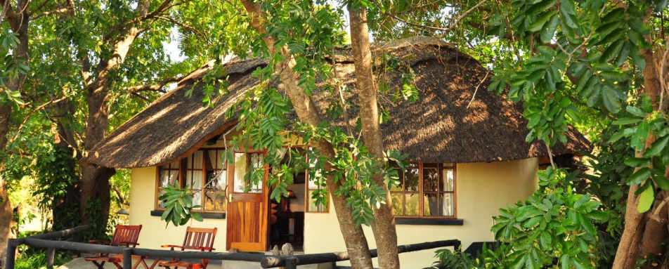 Weaver Cottage - Waterberry Zambezi Lodge