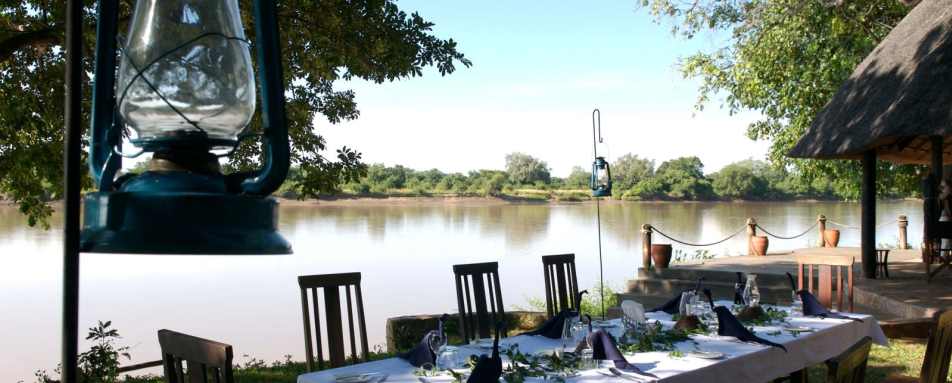 Nkwali - Zambia Mobile Walking Safari