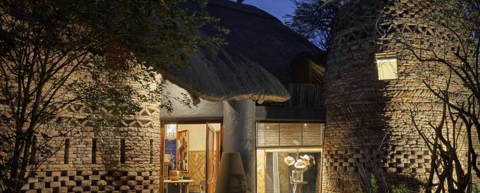External view of lodge - Singita Pamushana