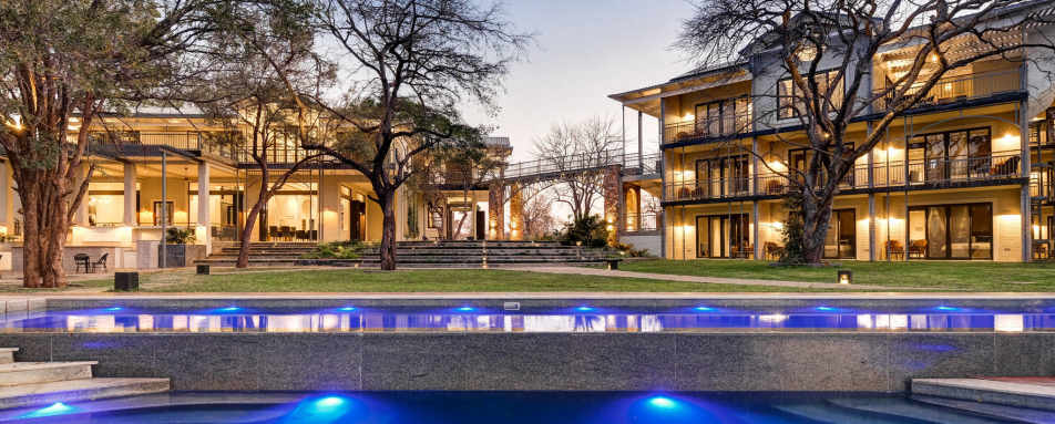 Swimming Pool view of property  
