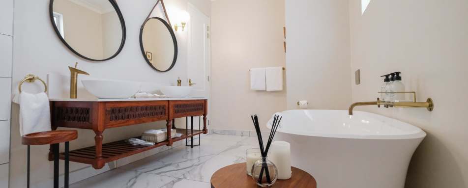 bathroom executive suite  