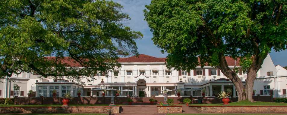 Facade   - Victoria Falls Hotel