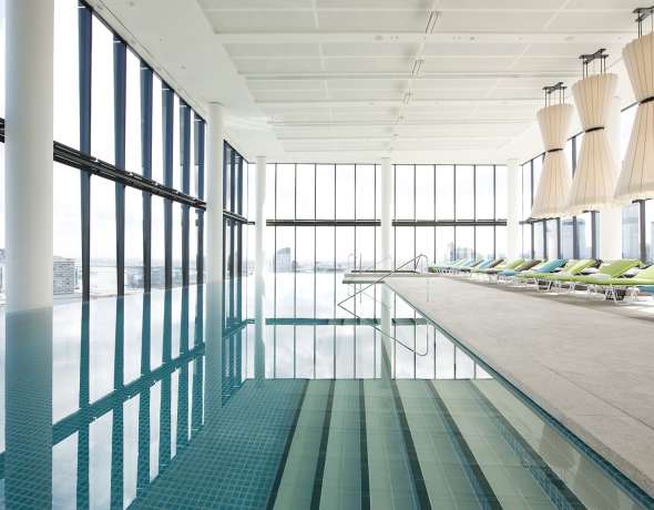 Crown Metropol