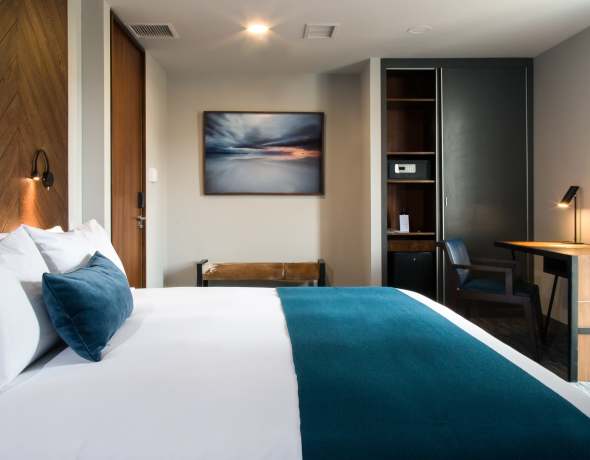 Atix Hotel