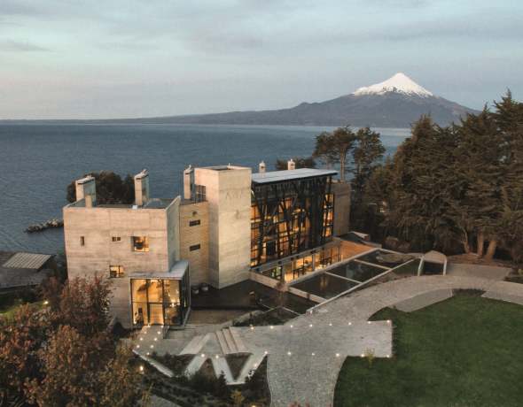 Hotel AWA