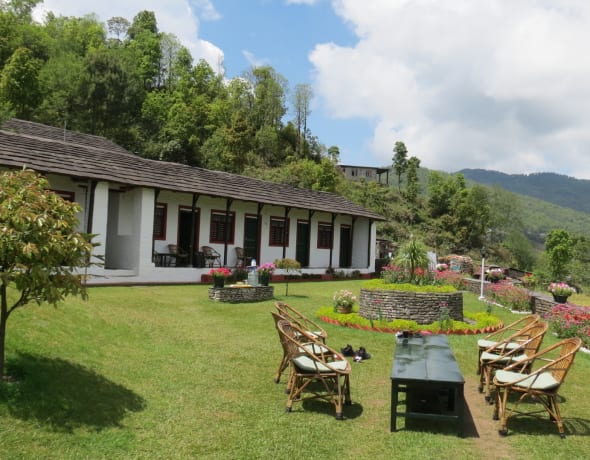 Dhampus Lodge