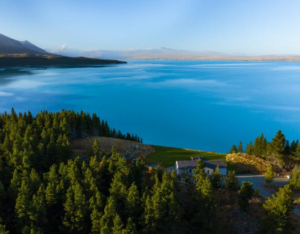 Mount Cook Lakeside Retreat