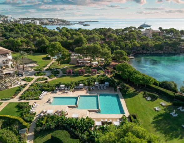 The St. Regis Mardavall Mallorca Resort