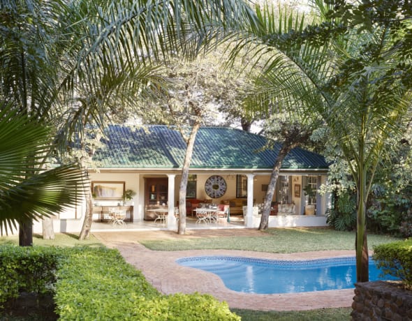 Batonka Guest Lodge