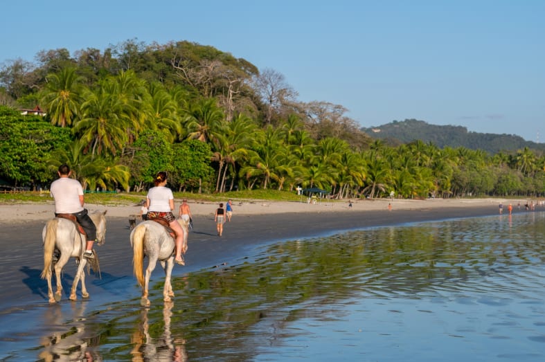 Horseride along the Beach - Costa Rica for Teenagers