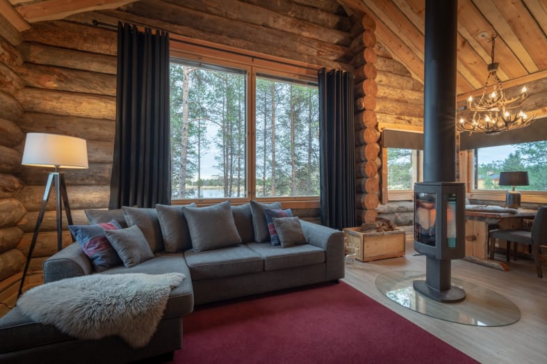 Inari Log Cabin - Finnish Lapland for Families  