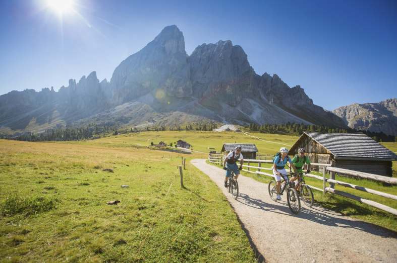 Cycling - Romantic Venice and the Dolomites