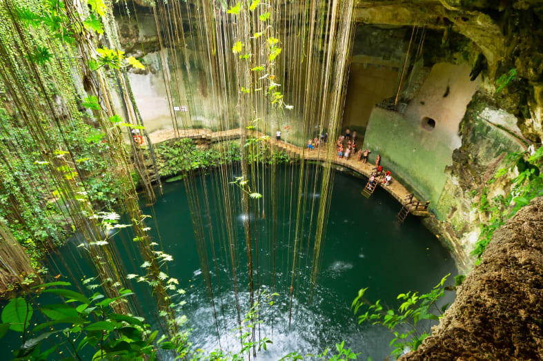 Cenote - An Introduction to Mexico