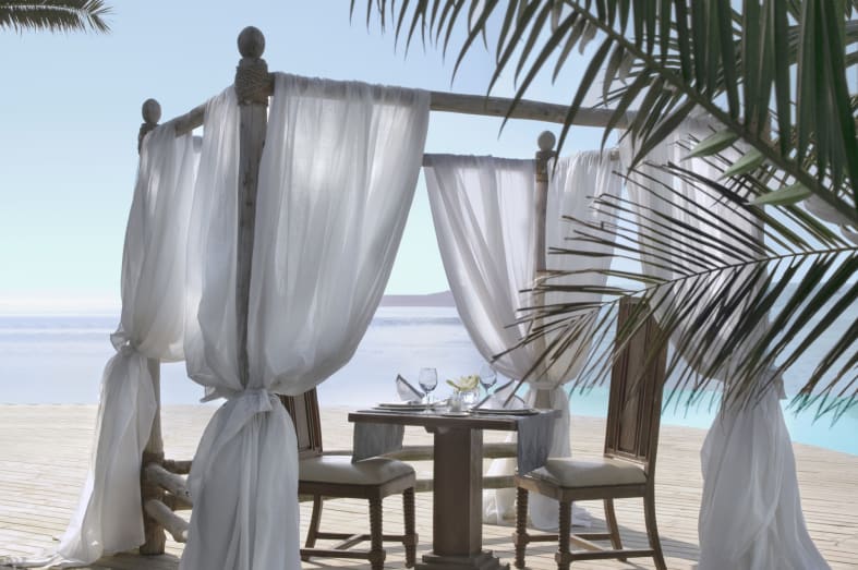 Beach dining - Morocco Honeymoon