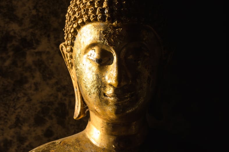 Buddha statue 