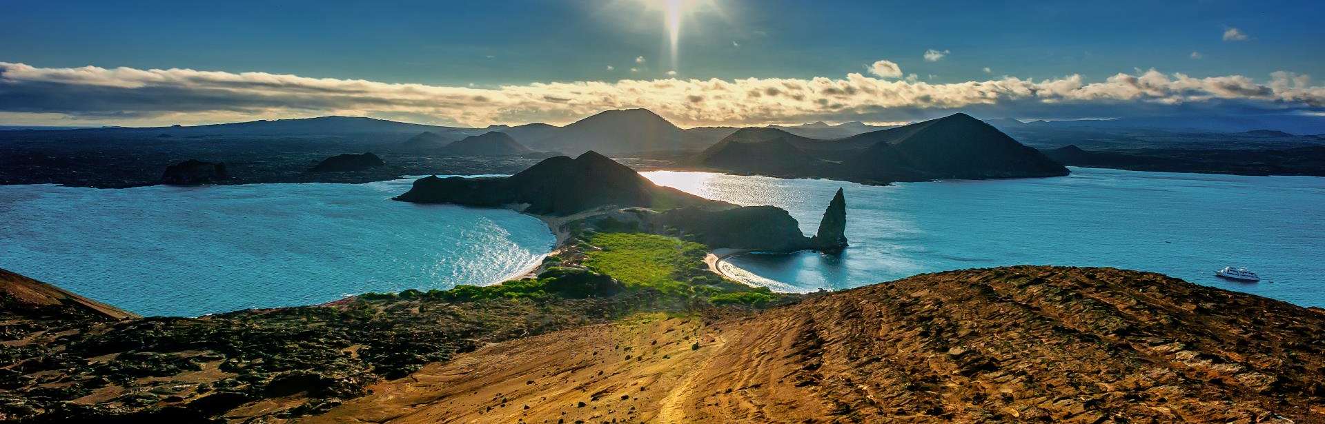 Ultimate Galapagos & Ecuador 
