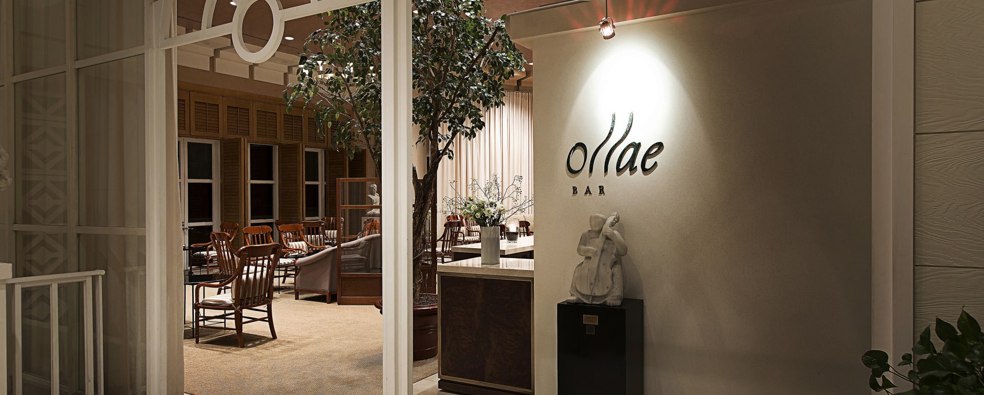 Hotel bar   