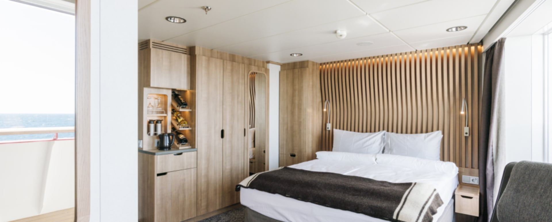 Arctic Superior Cabin 