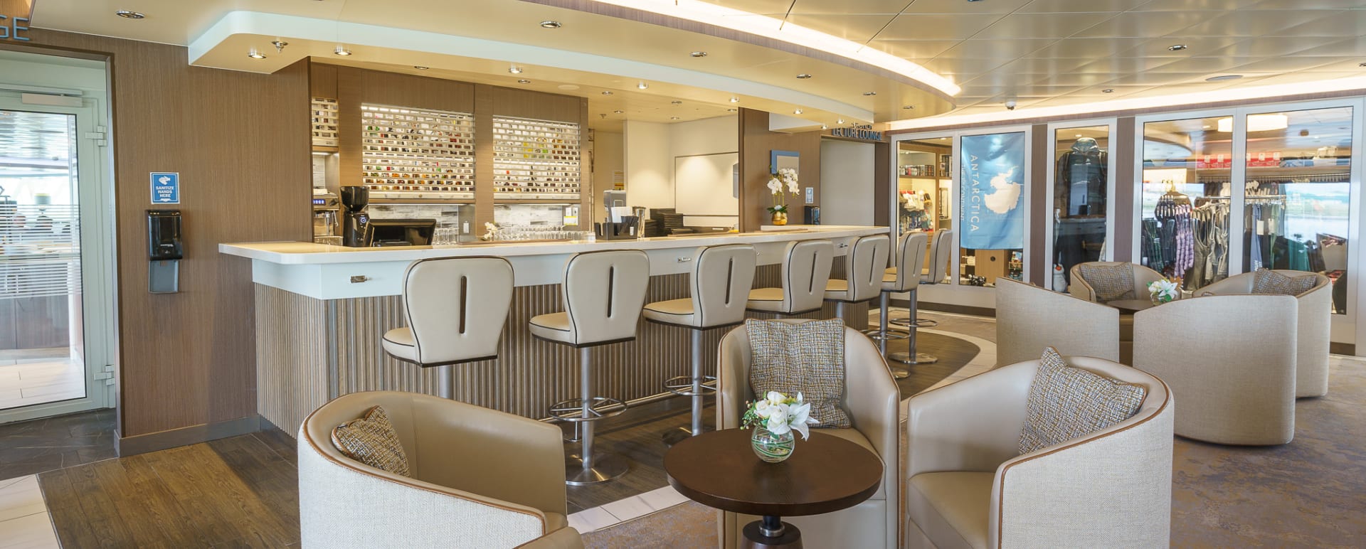 Latitude Bar 