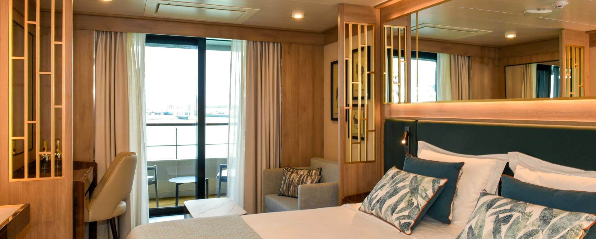 Veranda Suite 