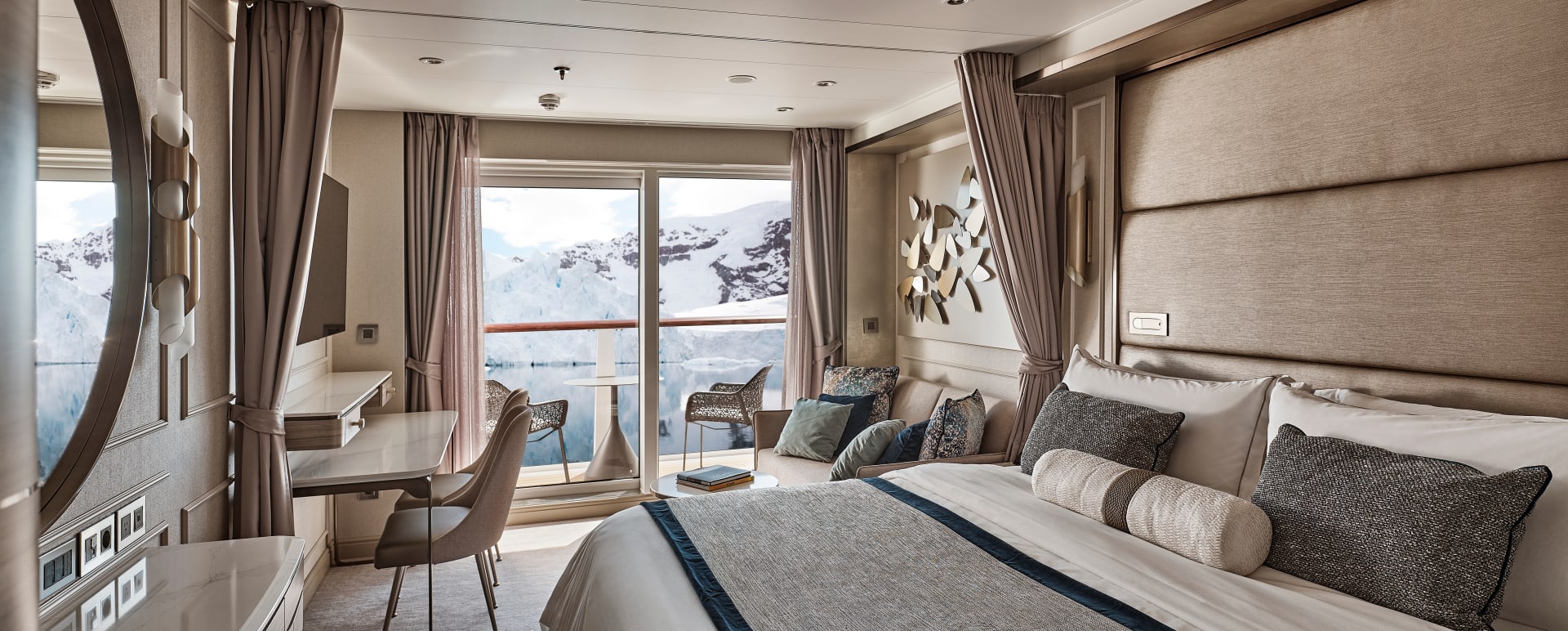 Veranda Suite 