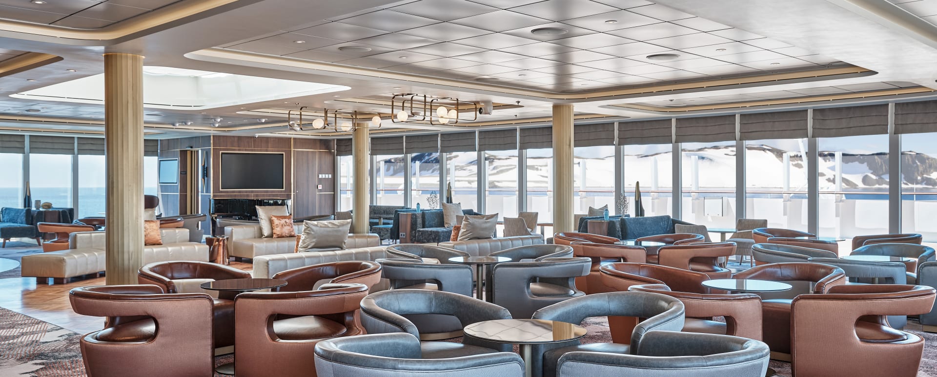 Observation lounge 