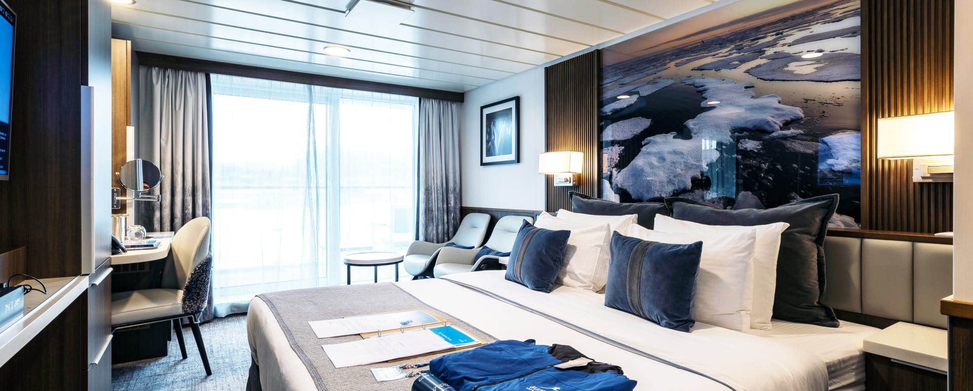 Balcony Stateroom 