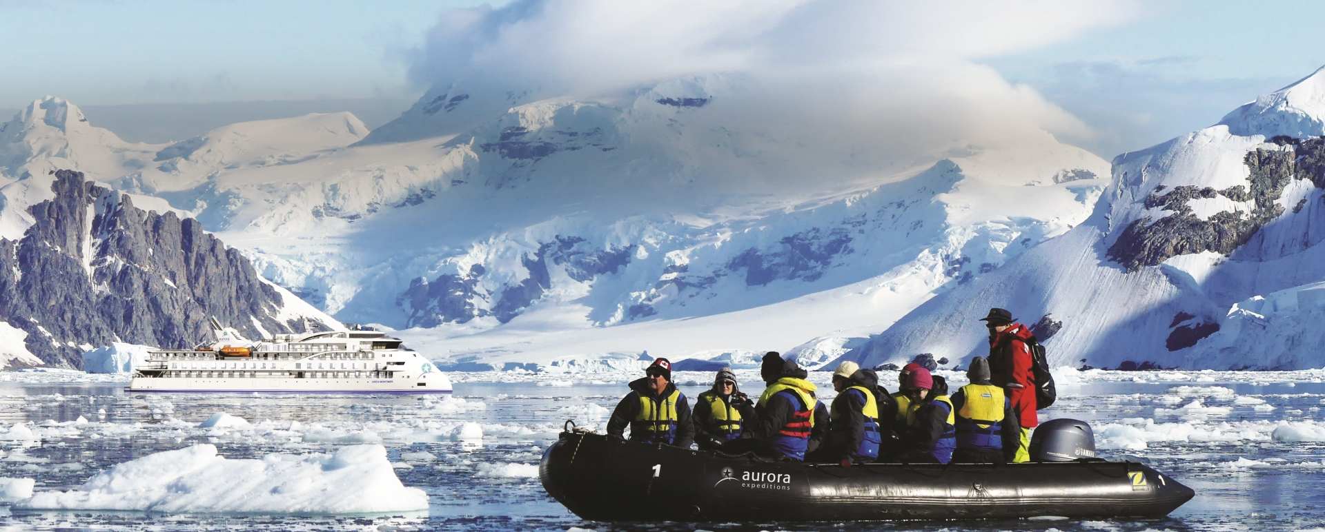 Zodiac Excursion 