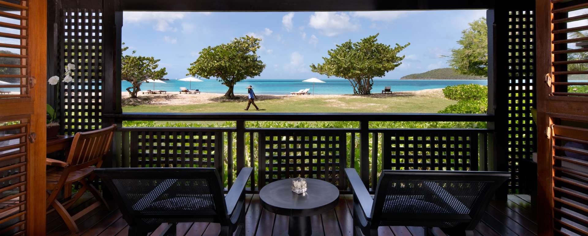 Suite Beachfront Veranda Hermitage Bay 