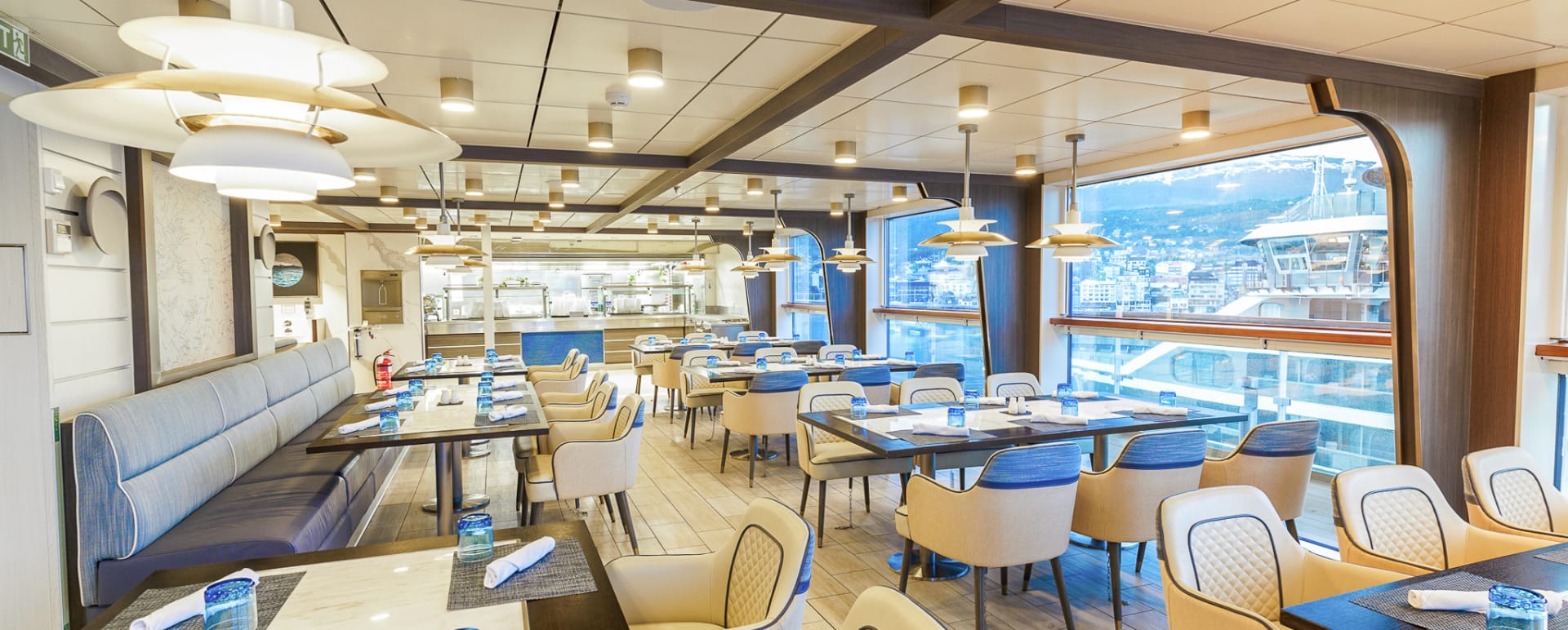 Observation Bistro 