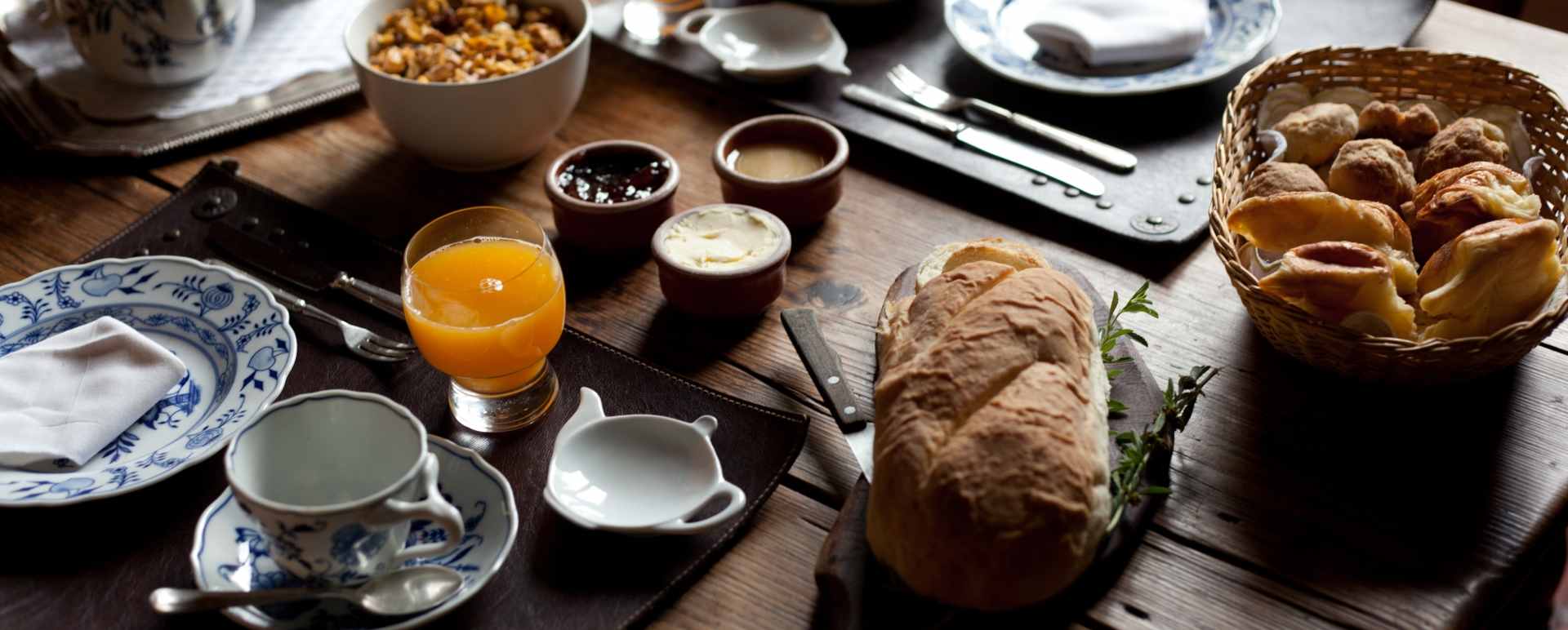 Breakfast 