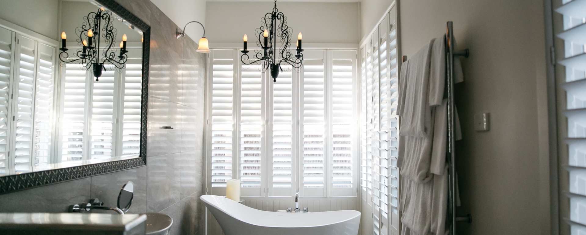 The Atrium Villa Bathroom - Lake House 