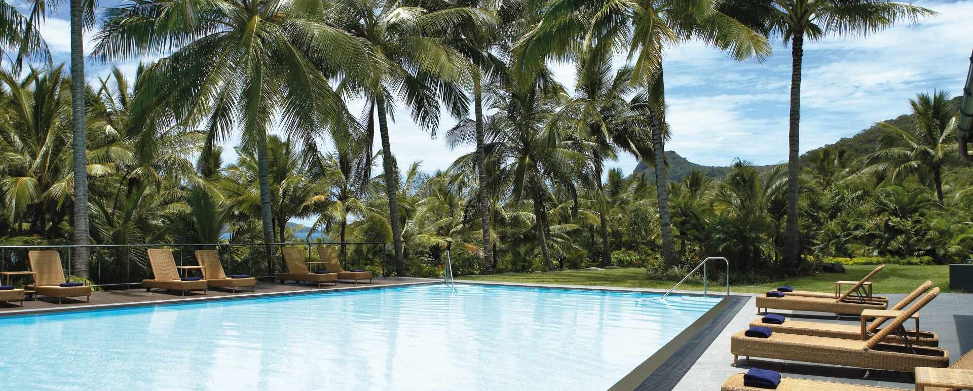 Pool - Reef View Hotel 