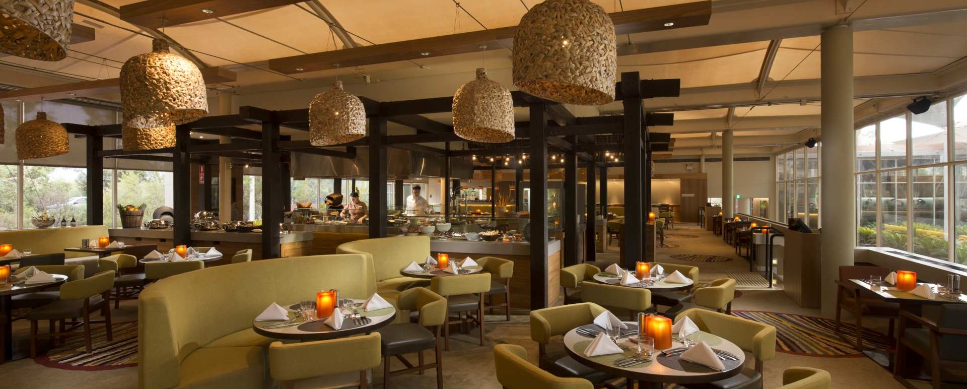 Ilkari Restaurant - Sails in the Desert 