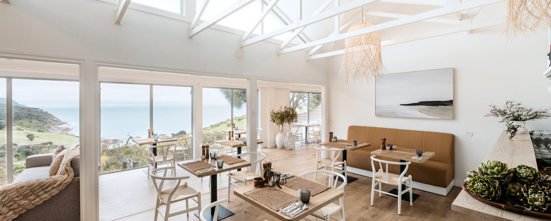 Guest Dining Room 