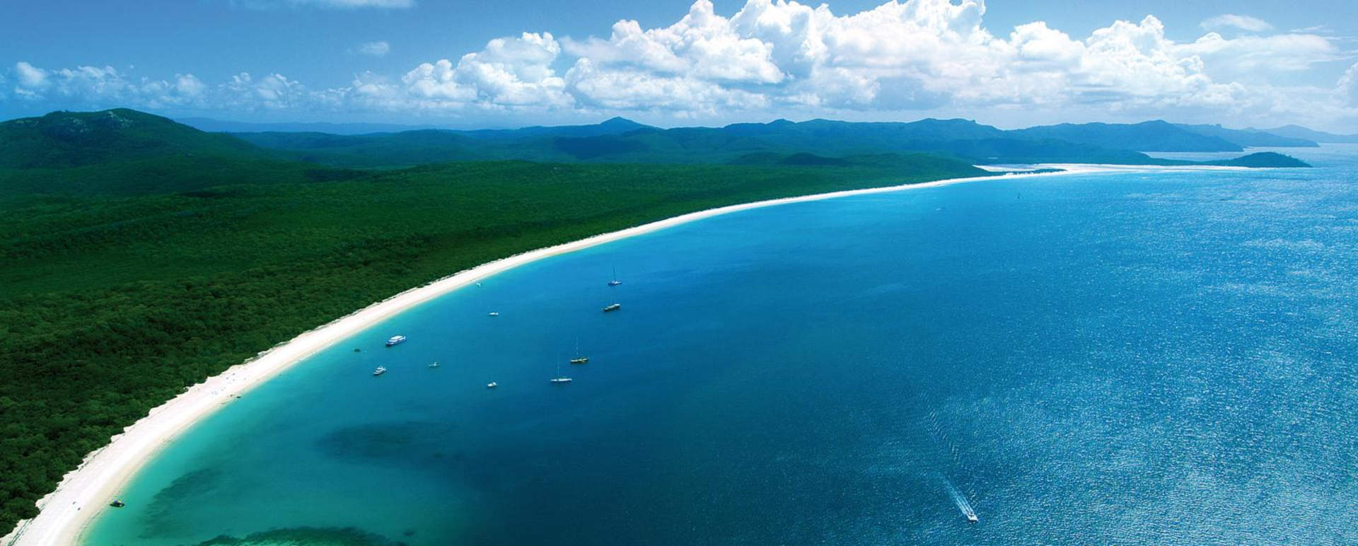 Sail and Snorkel to Whitehaven Beach from Hamilton Island