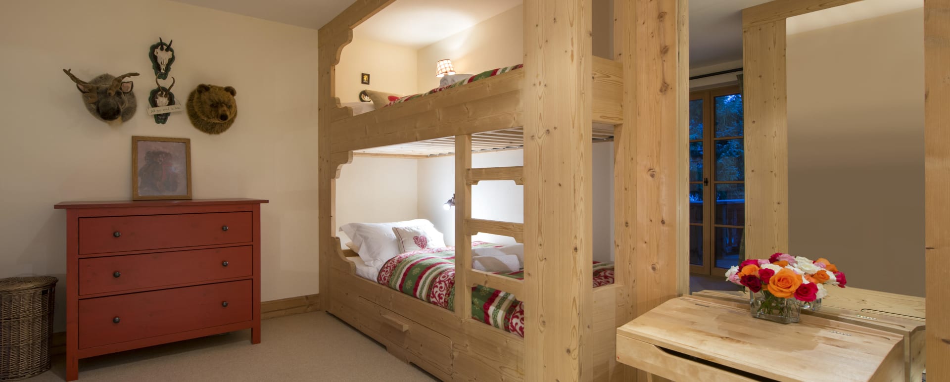 kids/bunk room 