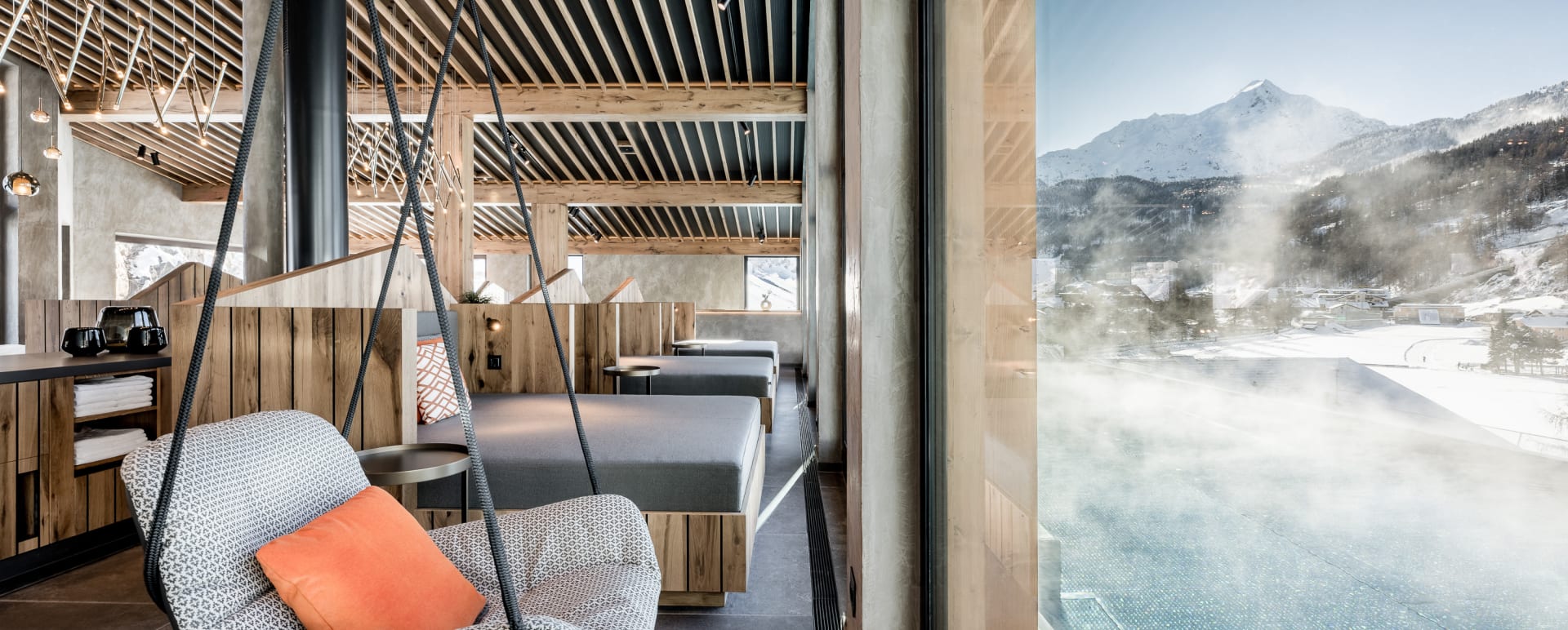 Lounge/Spa 